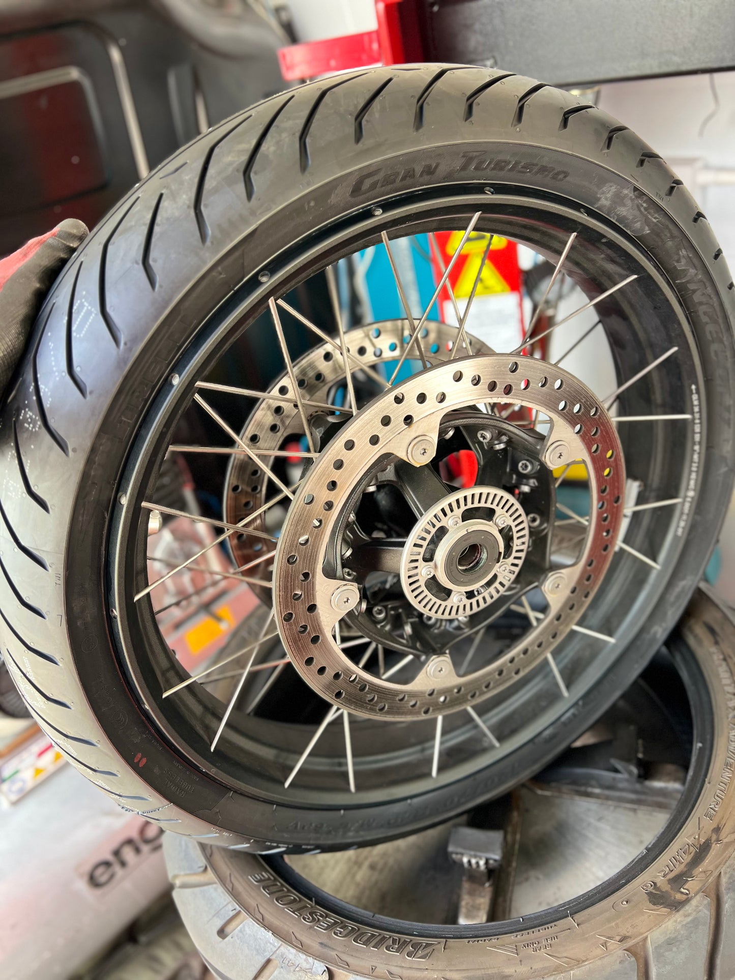 Pirelli Angel GT II M/C 60V (FR) TL 120/70R19 Fitted