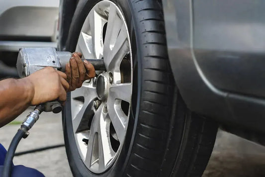 Tyre fitting 18”-19” inches rim